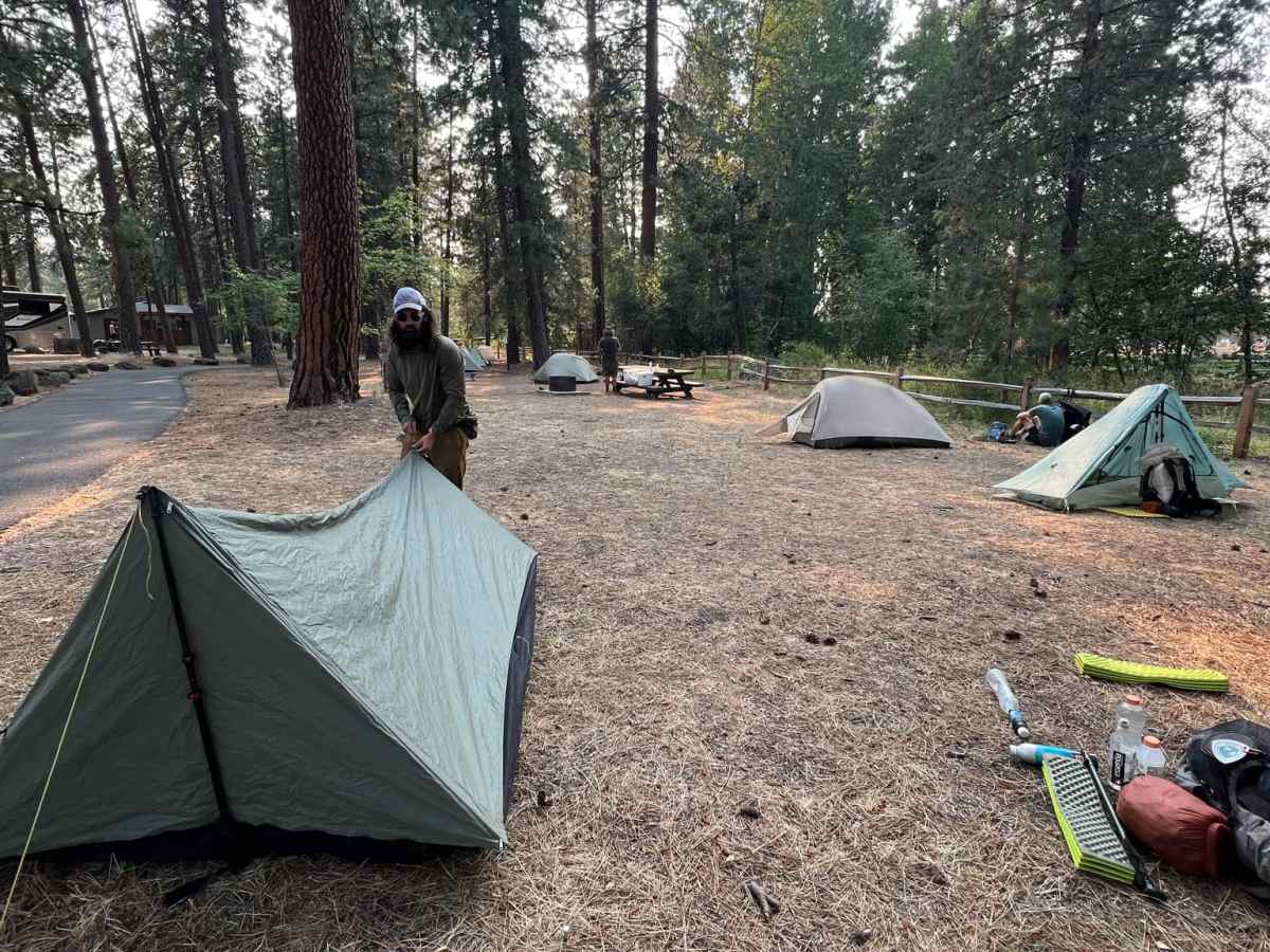 New Town, Used&nbsp;Hikers